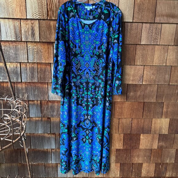 Like New Chico's Blue/Black Medallion Flare Sleeve Maxi Dress in Women's XXL - Picture 4 of 15